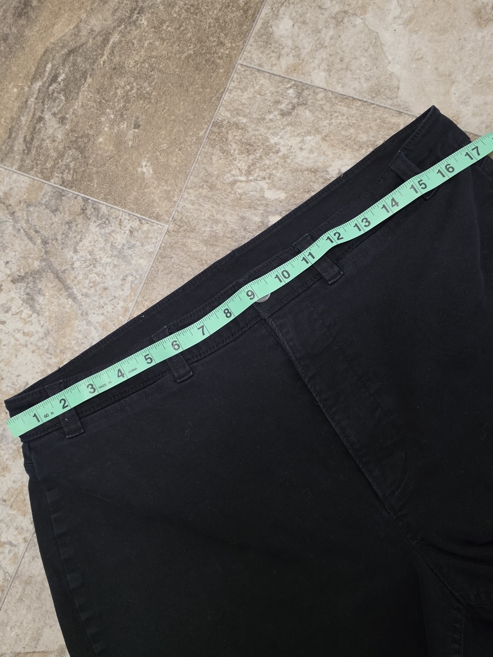 High Rise Wide-Leg Crop Jeans - Picture 8 of 9